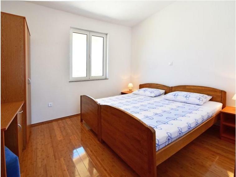 Apartments Golub Cesarica Esterno foto